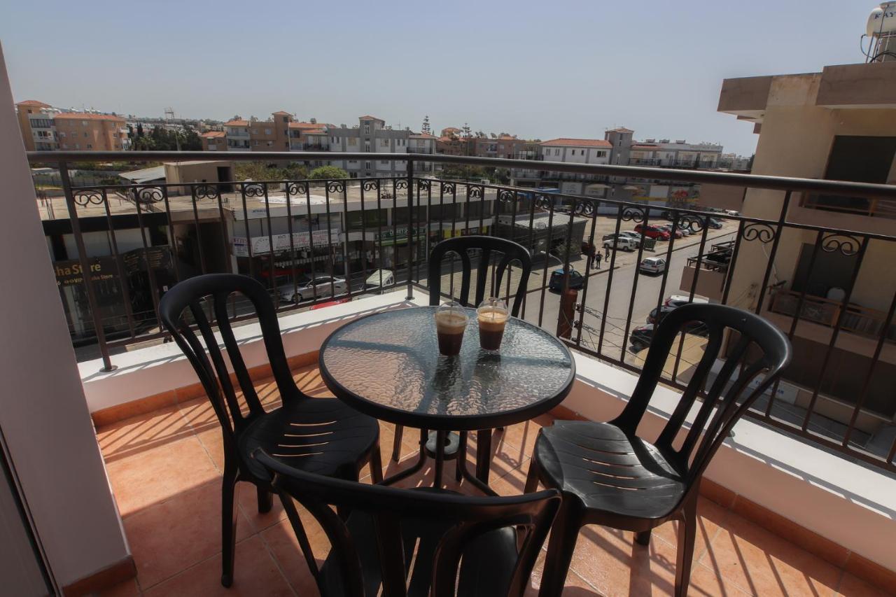 Amelia Two Bedroom Apartment - 202 파포스 외부 사진